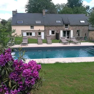 https://les-gtes-de-ltang-de-la-fort-2.inbrittany.com